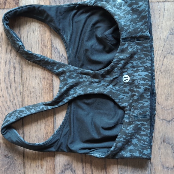 Lululemon bra - Picture 2 of 2
